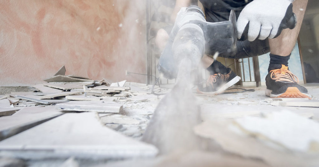 People Call Woman’s Newly Renovated Home ‘Ugly’ But She Doesn’t Care ‘They Have Sad Lives’ - Featured image