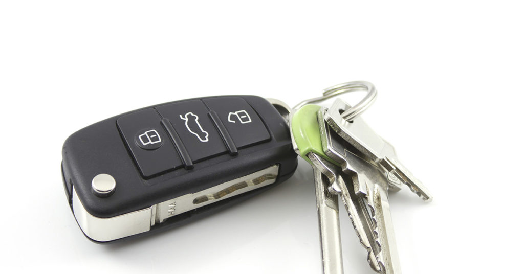 Why You Should Keep Your Vehicle’s Key or Fob on a Separate Key Ring - Featured image