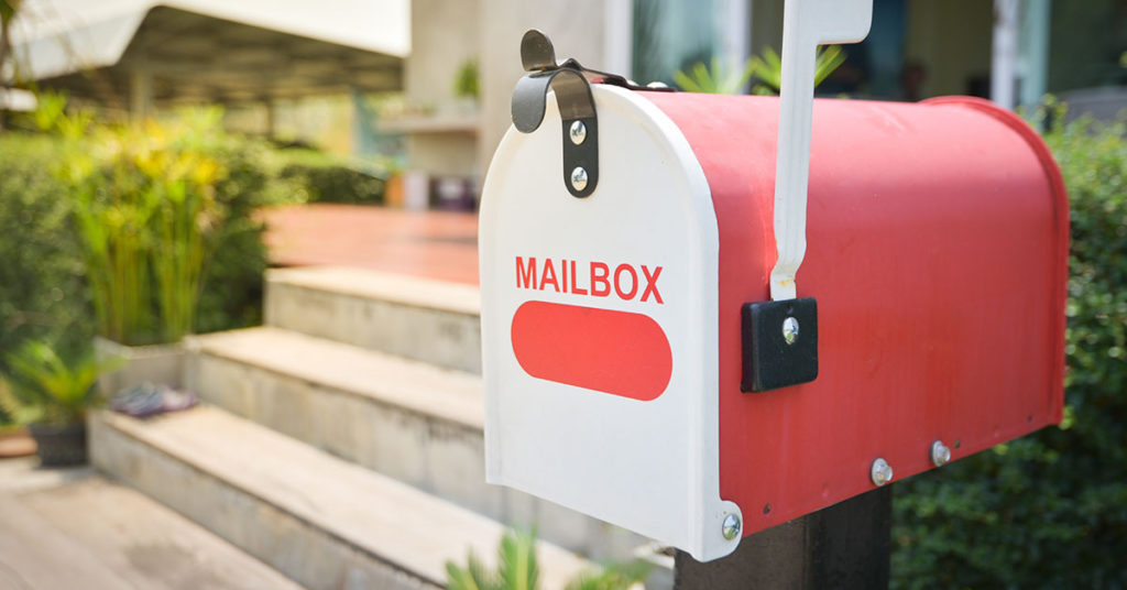 Sweet Elderly Lady Keeps Receiving Deliveries From an Unkown Person, and the Last One Was a New Home – a Short Story - Featured image