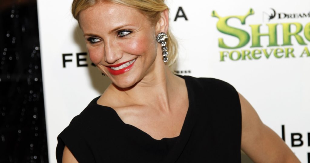 NEW YORK - APRIL 21: Cameron Diaz attends the "Shrek Forever After" premiere during the 2010 Tribeca Film Festival at the Ziegfeld Theatre on April 21, 2010 in NYC.