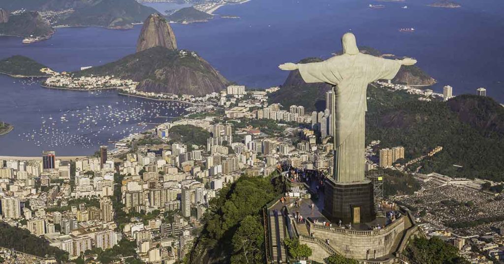 9 World Famous Sculptures That Contain Hidden Message - Featured image