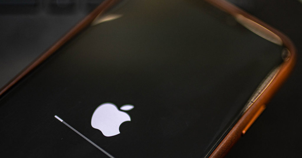 Urgent Warning To All iPhone Users Not to Download Newest Update - Featured image
