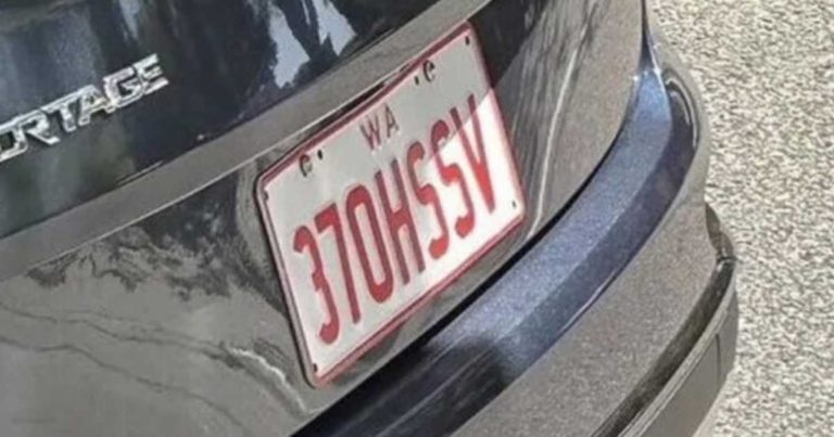 License Plate With Hidden Message Spotted in Australia Goes Viral - Featured image