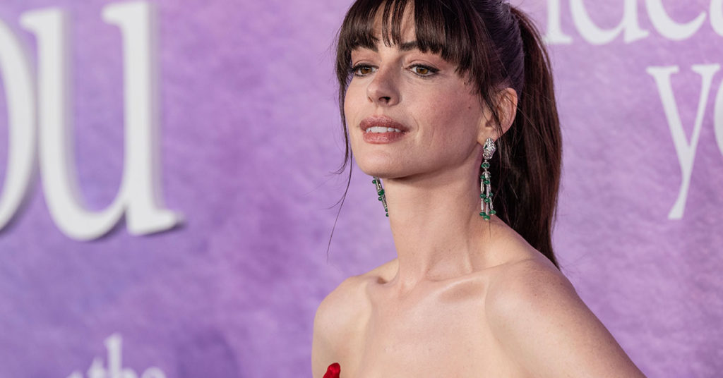 New Psychological Thriller on Netflix Starring Anne Hathaway Has Shocking Twist - Featured image