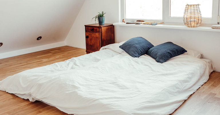 10 Items People Over 30 Have No Business Owning Anymore - Featured image