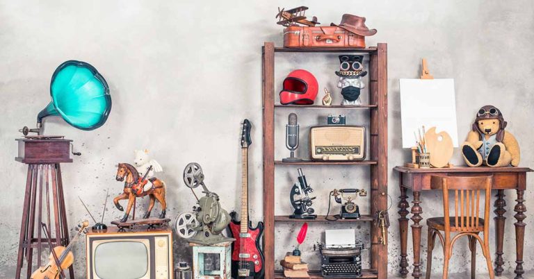 40 Valuable Antiques That Could Be Hiding In Your Attic - Featured image