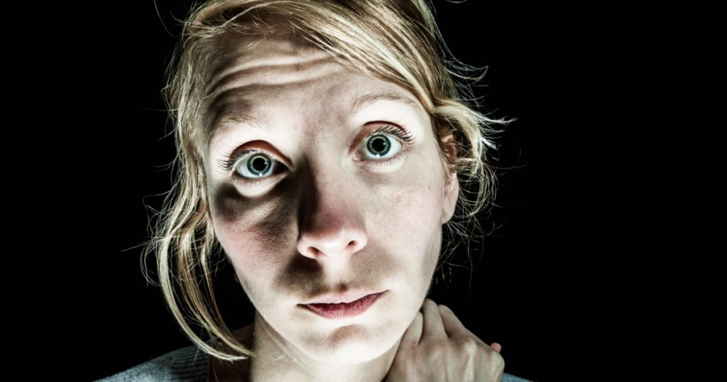 12 Of The Most Common Lies Sociopaths And Narcissists Tell, Translated Into Truth - Featured image