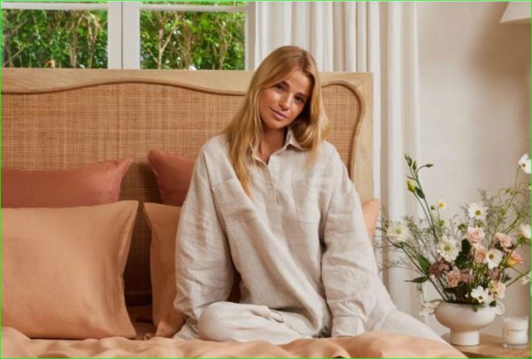 The 15 Surprising Things Wreaking Havoc on Your Sleep - Featured image