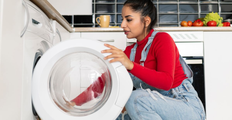 It’s Time To Stop Using Dryer Sheets In Your Laundry. Here’s Why. - Featured image