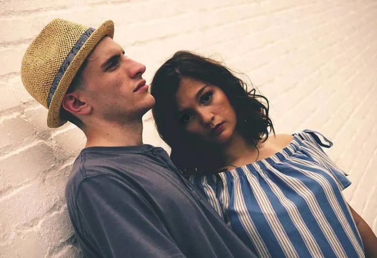 7 Signs He Is Just Using You (And You Are Not Even Aware Of It) - Featured image