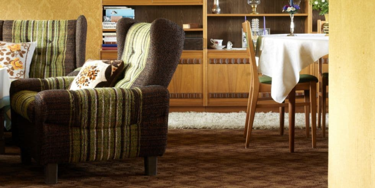 40 Things Every House in the 70s Had That No One Sees Today - Featured image