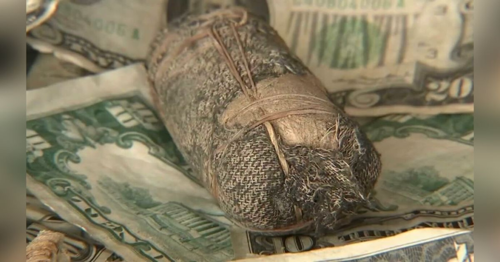 Man Unearths Hidden Cash from the Great Depression While Excavating His Lawn - Featured image