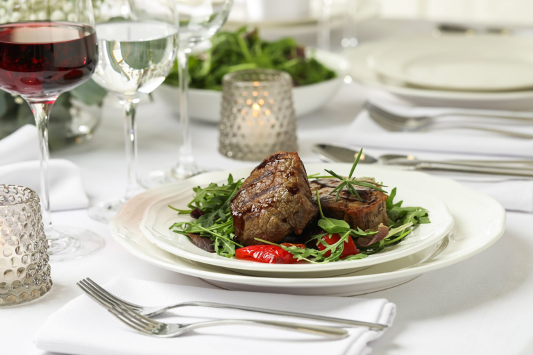 Mastering Steakhouse Etiquette: Mistakes You Don’t Want to Make - Featured image