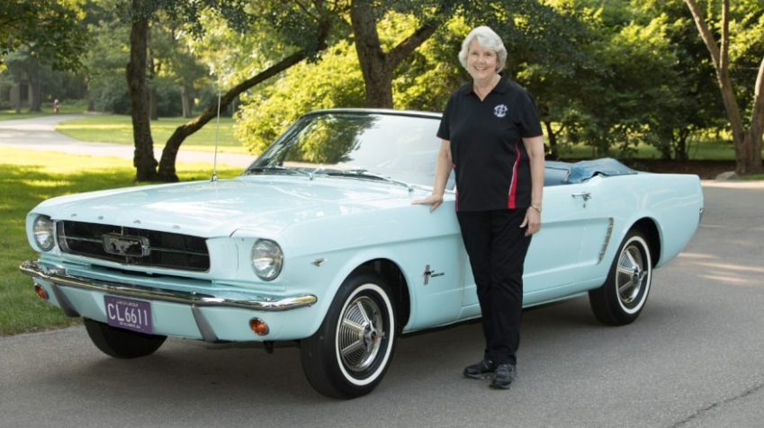 image of gail wise with mustang