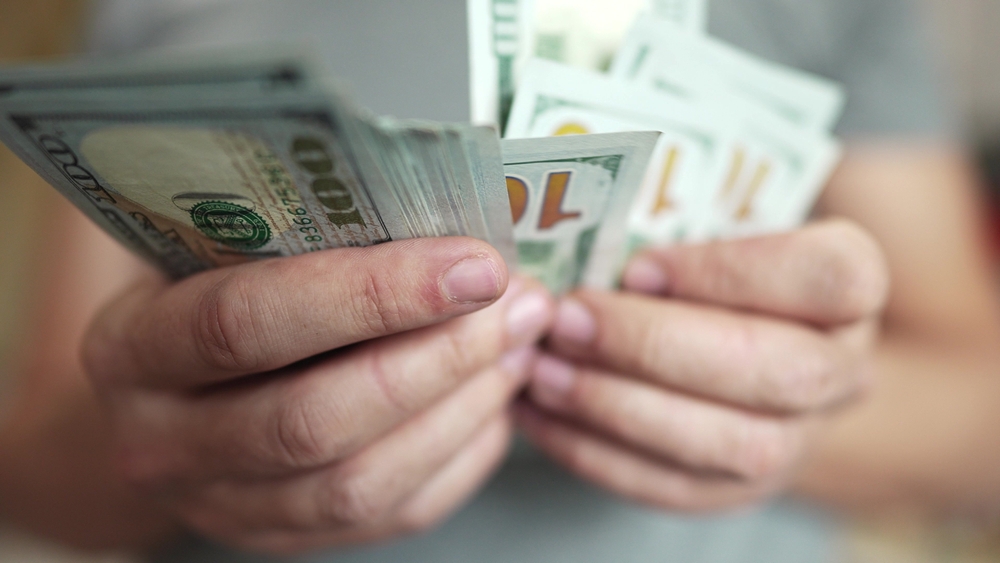 8 Money Mistakes Most Americans Make at 30 but Regret at 50 (And How to Fix Them Now) - Featured image