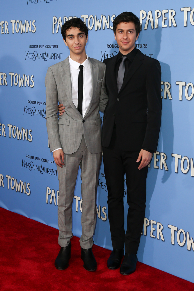 NEW YORK-JUL 21: Actors Alex Wolff (L) and Nat Wolff attend the "Paper Towns" premiere at AMC Loews Lincoln Square on July 21, 2015 in New York City.