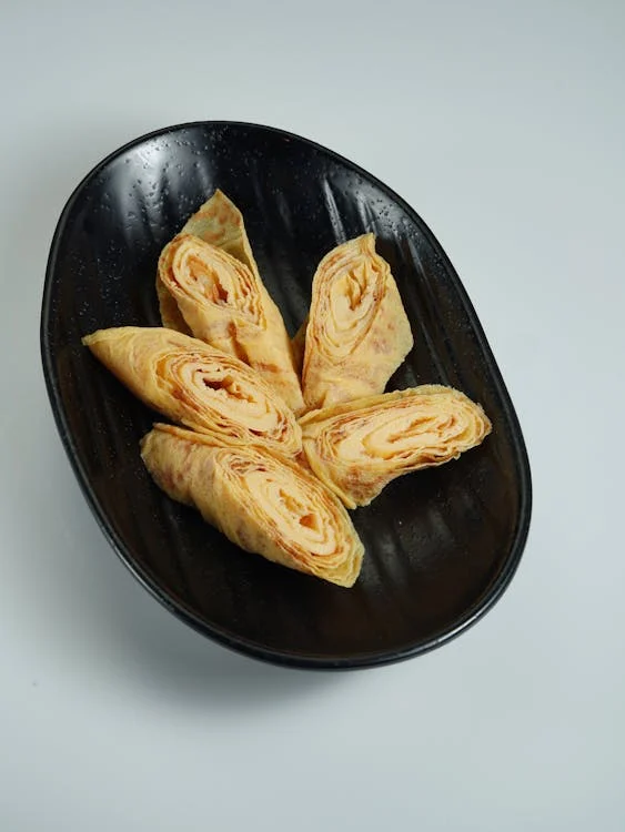 egg roll in a bowl