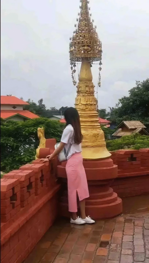 image of woman wearing pink shirt