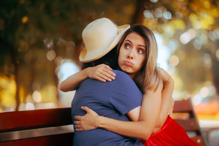 How Growing Up with Critical Parents Shapes Everyday Speech: 7 Key Phrases - Featured image