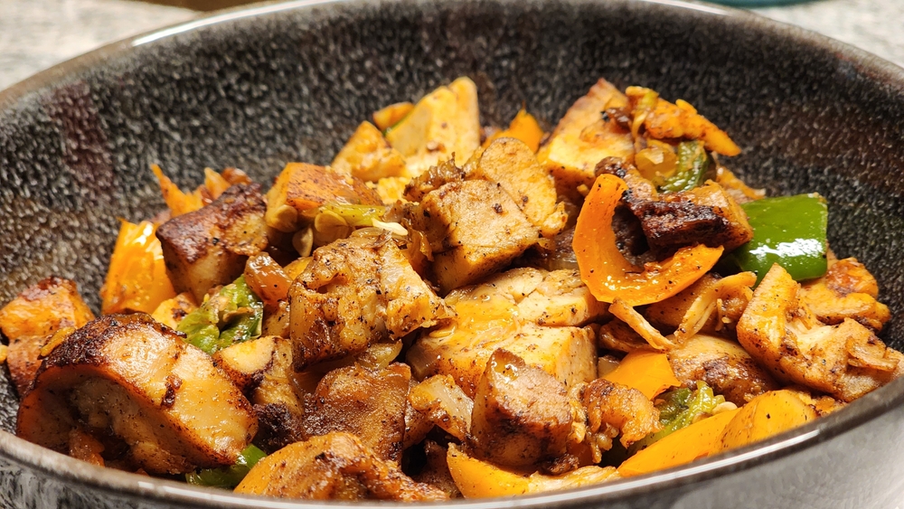 Chicken fajita bowl close up