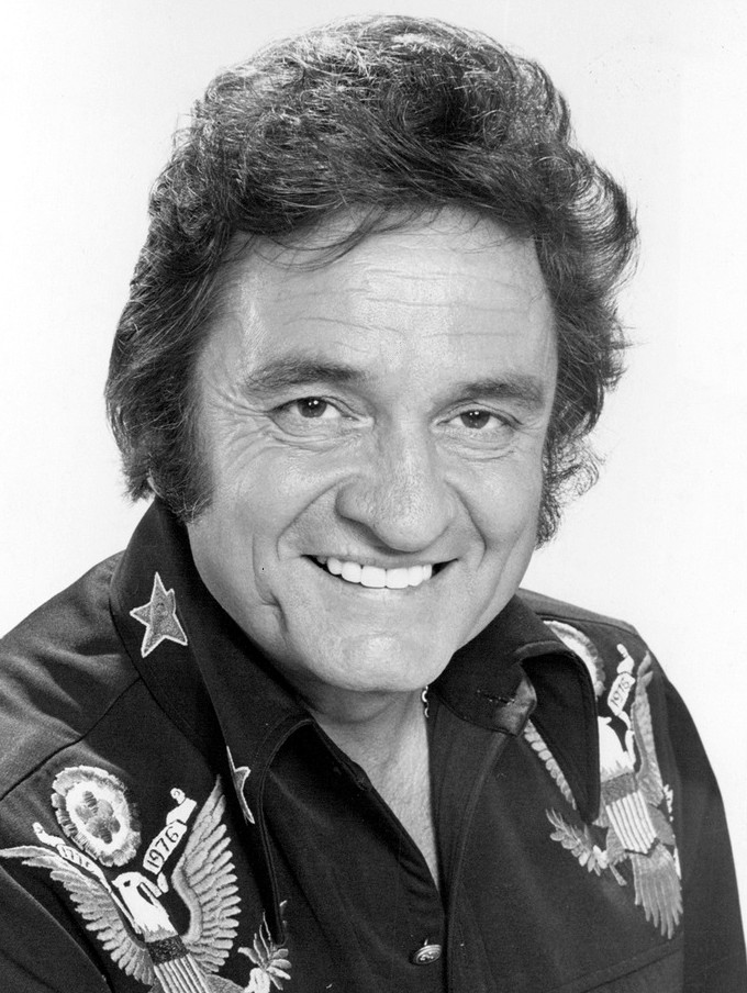 Black and white picture of Jonny cash