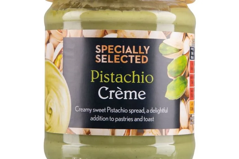 Specially Selected Pistachio Creme