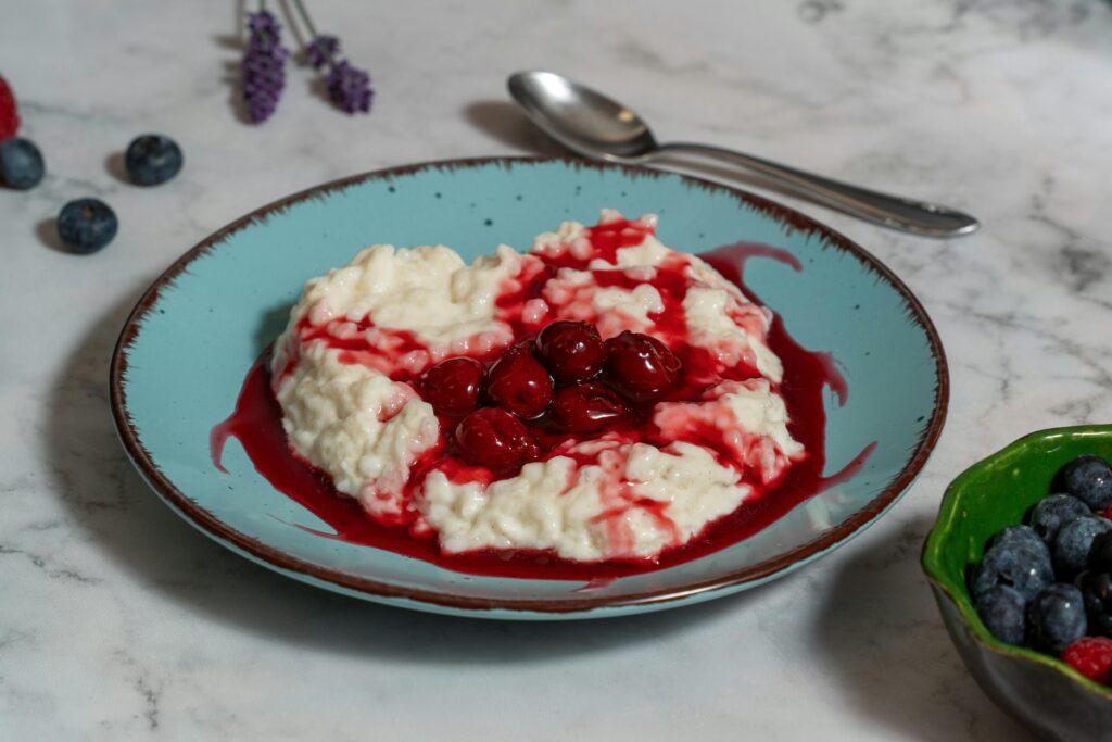 rice pudding with cranberry