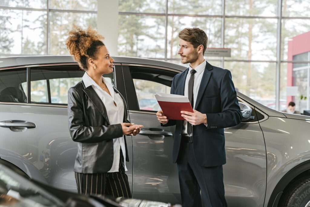 woman buying a car