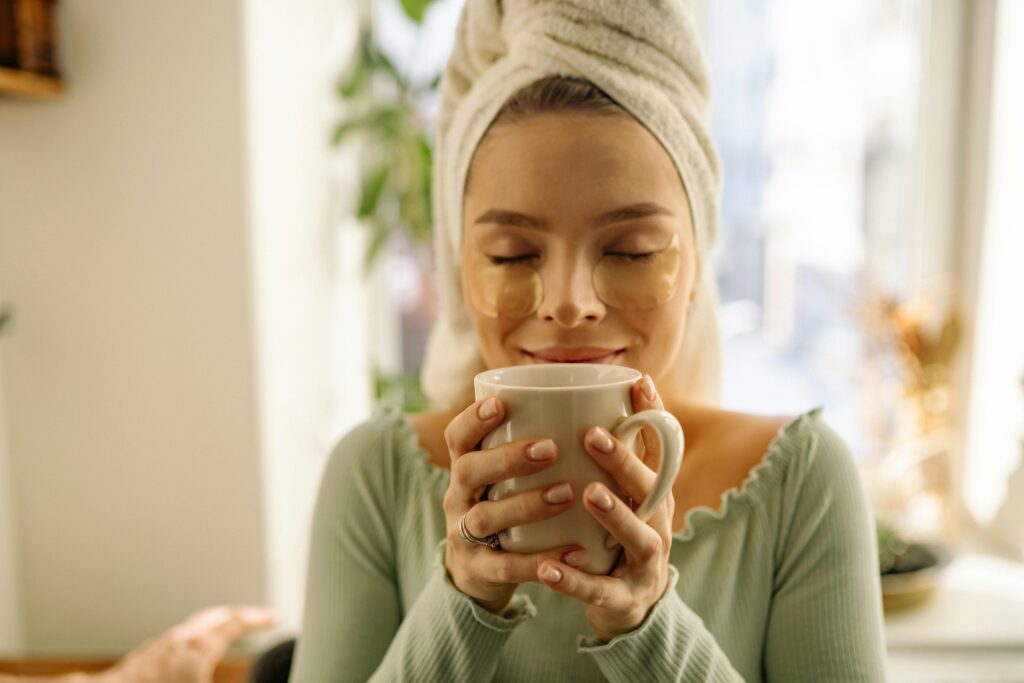 woman holding tea mug
