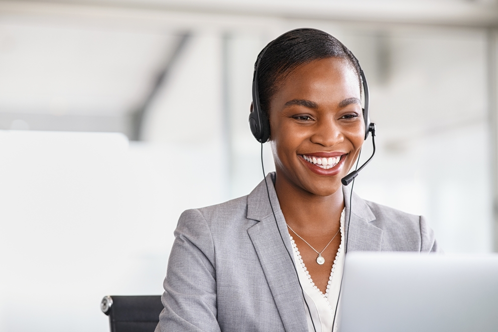 african woman telemarketer