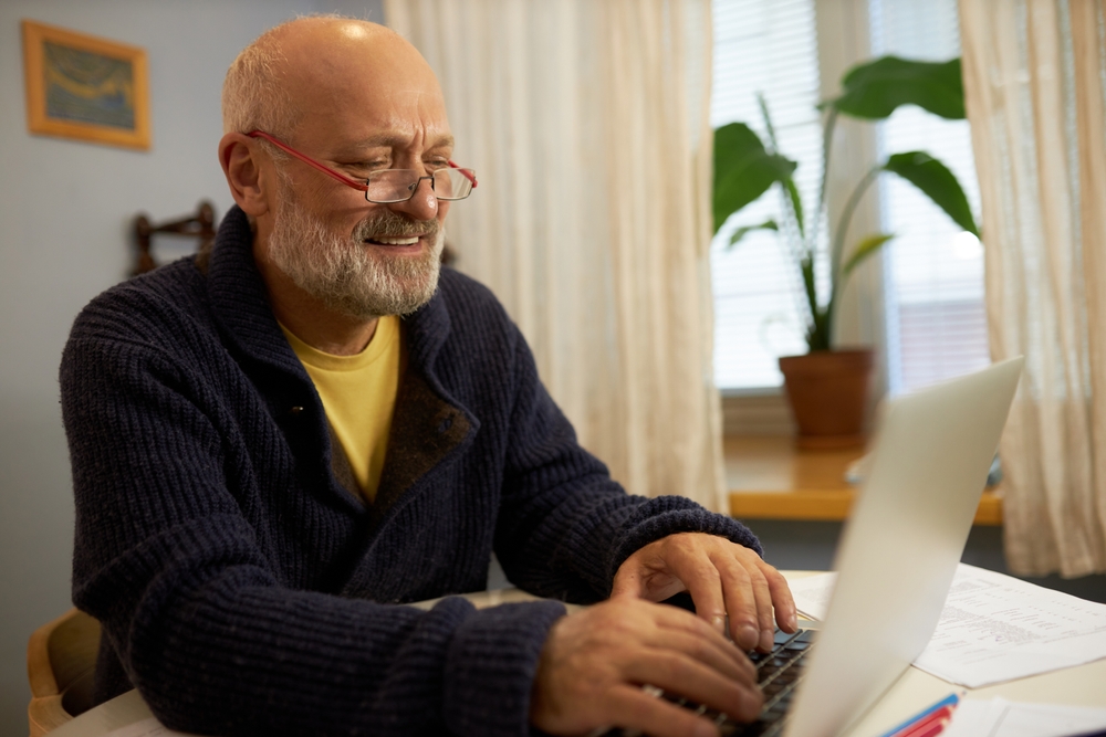 New Bill Would Let Retirees Collect Social Security and Work Without Penalty – Here’s Who Qualifies - Featured image