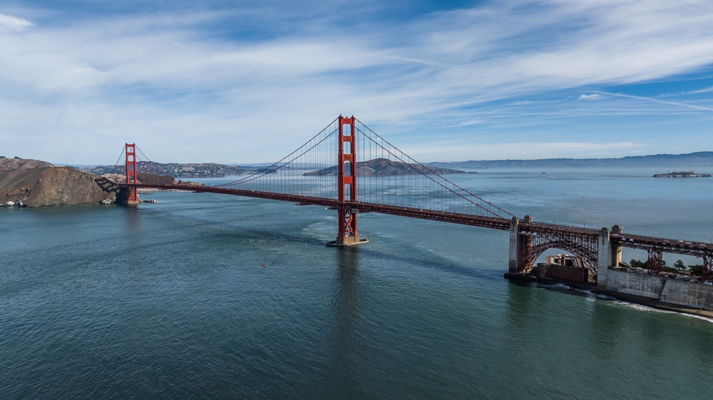 image of a bridge in San Fransisco