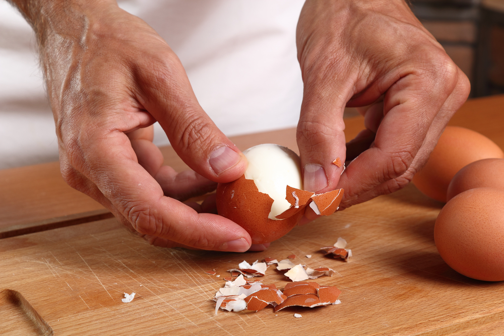 Peeling hard boiled eggs
