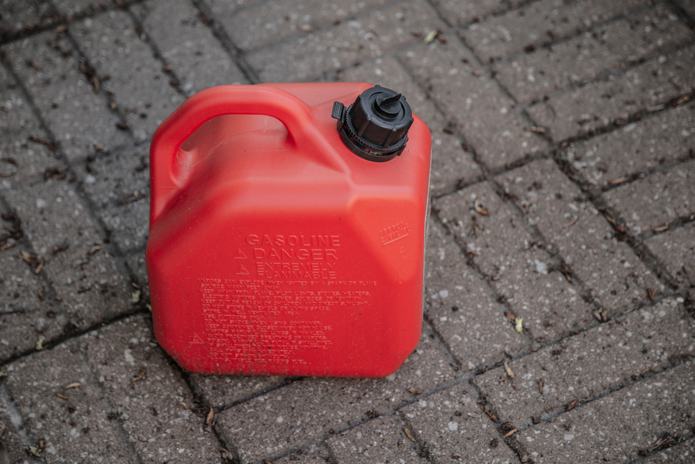 Gas can red plastic gallon fuel storage cap portable
