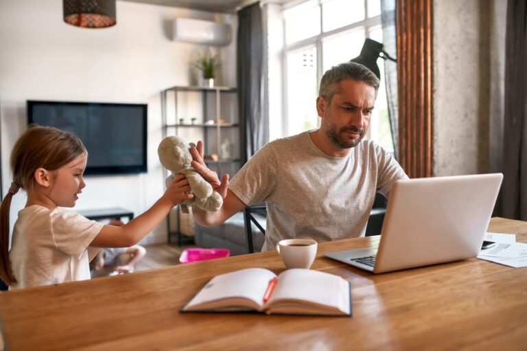 10 Behaviors That Reveal You Were Rarely Shown Love as a Child - Featured image