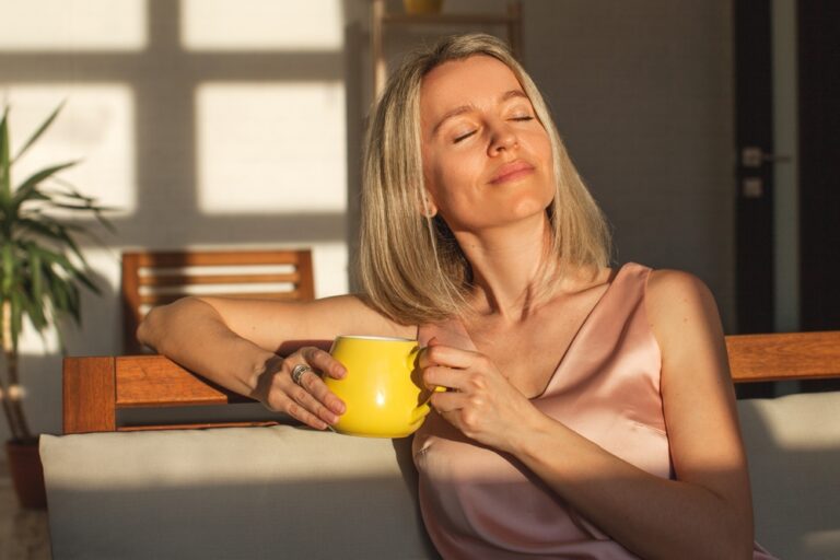 11 Things People Born in the 70s & 80s Refuse to Apologize for Anymore - Featured image
