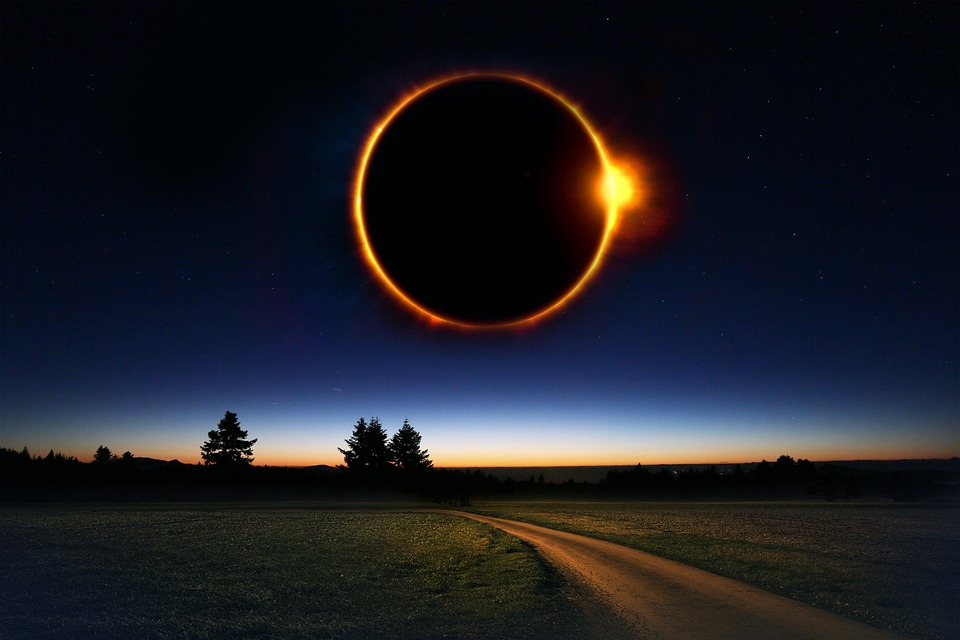 Fantasy, Darling, Eclipse image
