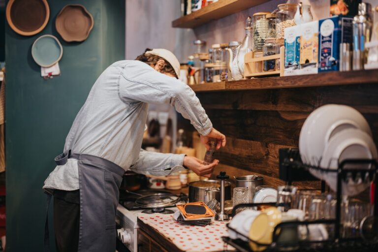 8 Utensils Chefs Swear By That You Probably Don’t Own - Featured image