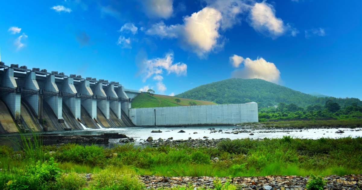 7 Arrested After Tourist Gang Raped While Husband Watched in Horror