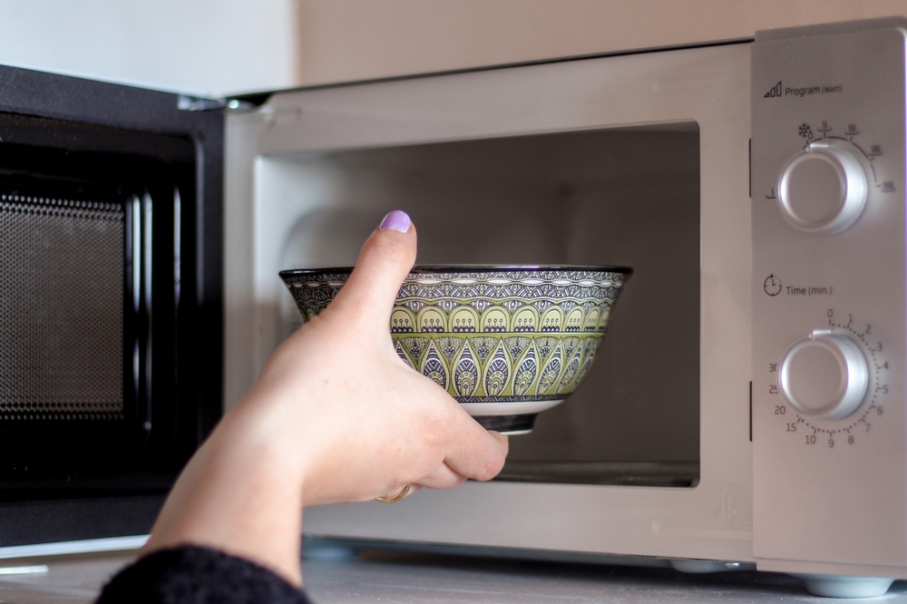 8 Foods That Turn Toxic When Reheated - Featured image