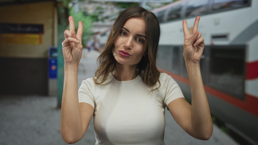 10 Traits of Condescending People and 10 Clever Comebacks That Shut Them Down