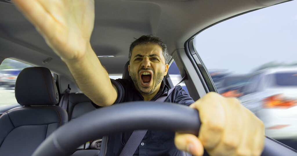 10 Bad Driving Habits You Need to Stop This Festive Season - Featured image