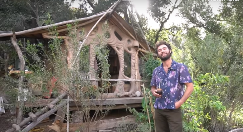 Sage Stoneman’s cob home