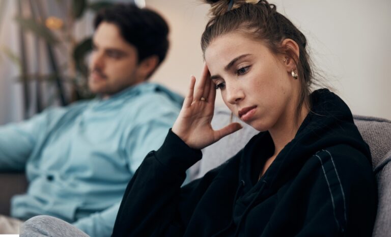 5 Habits That Prevent You From Attracting Love - Featured image