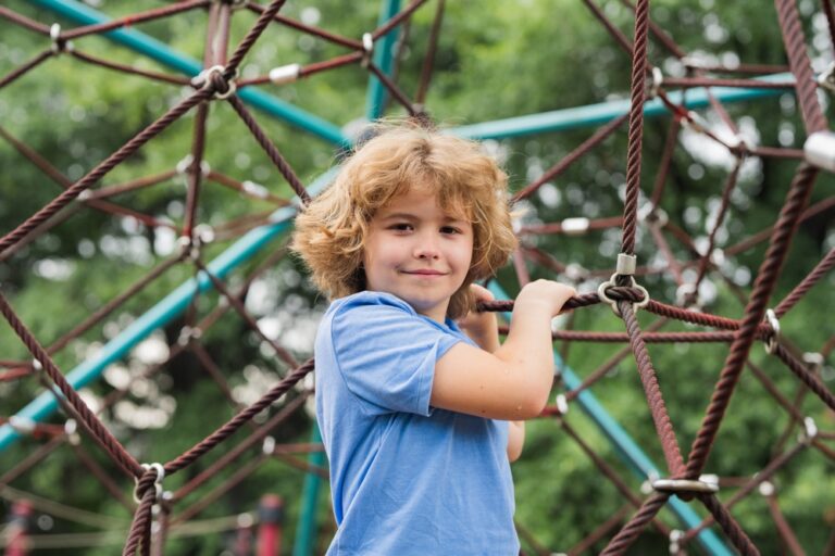 Doctors Reveal The 10 Things They Would Never Let Their Own Kids Do - Featured image