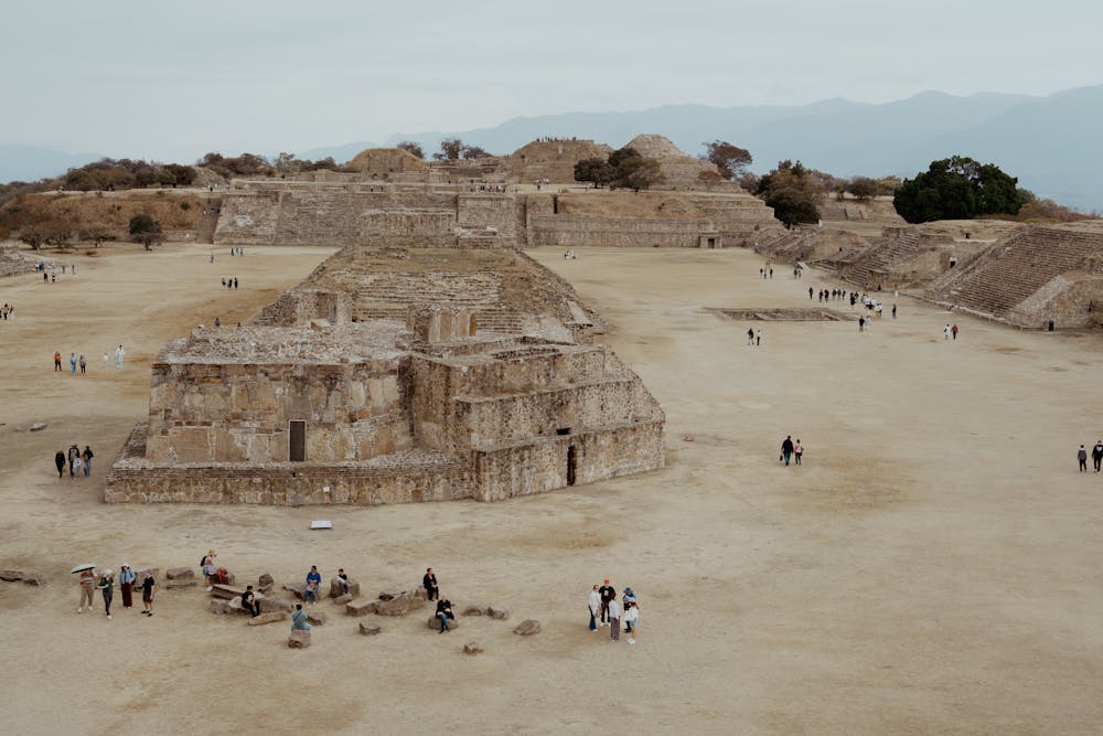 Stunning 1,400-year-old Ancient tomb discovered in Mexico - Featured image