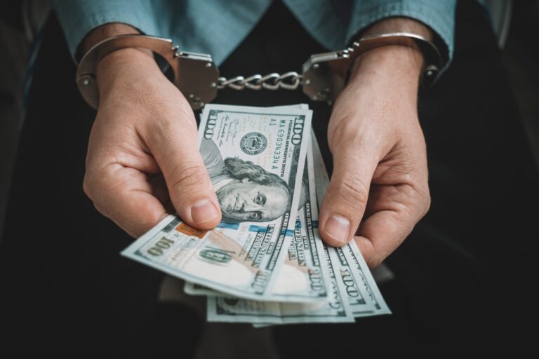 Tennessee man jailed over Charlie Kirk post wins $835,000 settlement - Featured image