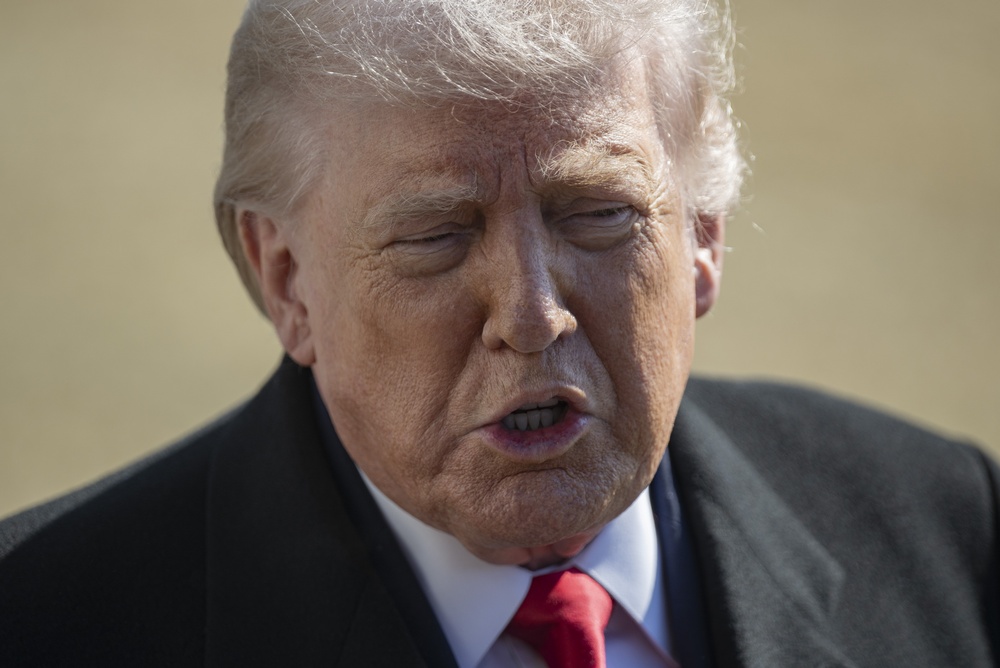 36 senior US doctors say Donald Trump is mentally ‘unfit for office’ - Featured image
