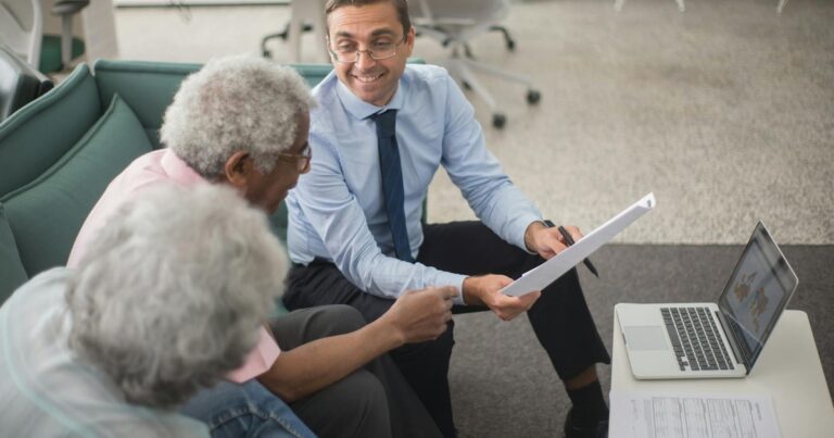 10 States Where Retirees Receive Highest Social Security Benefits and 10 of the Lowest Revealed - Featured image