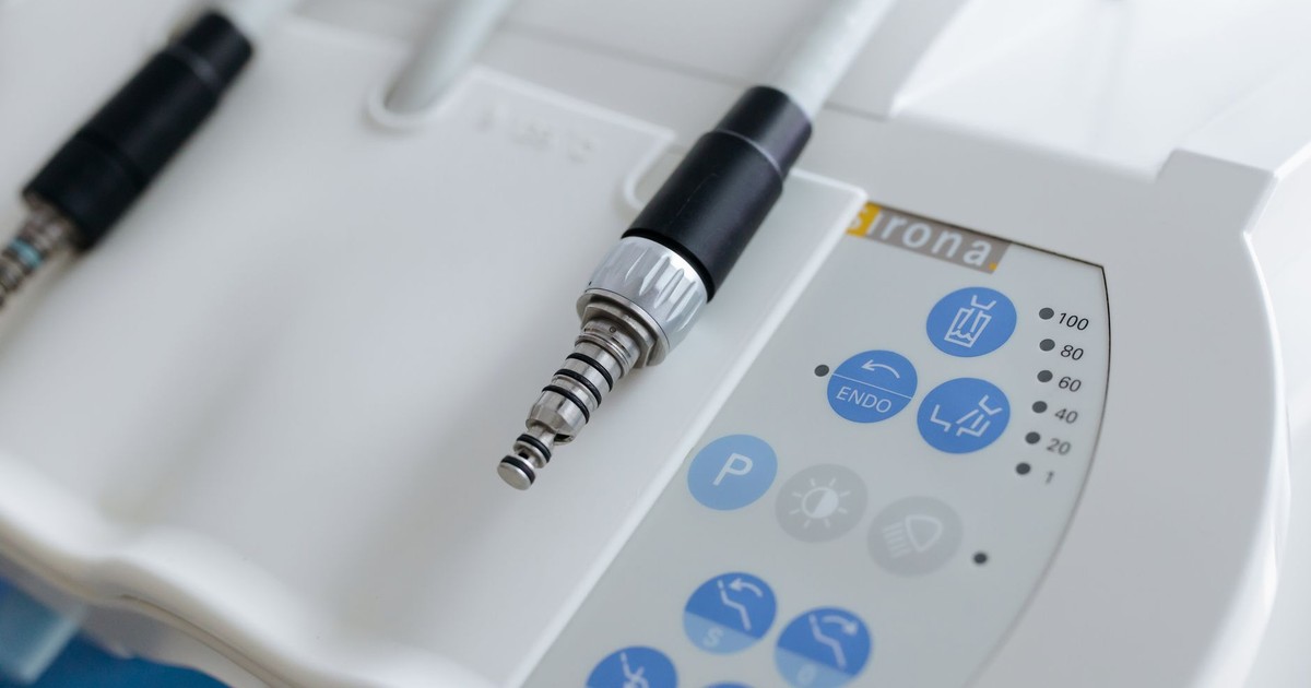 Detailed image of sterile dental equipment used in modern dentistry and healthcare settings.